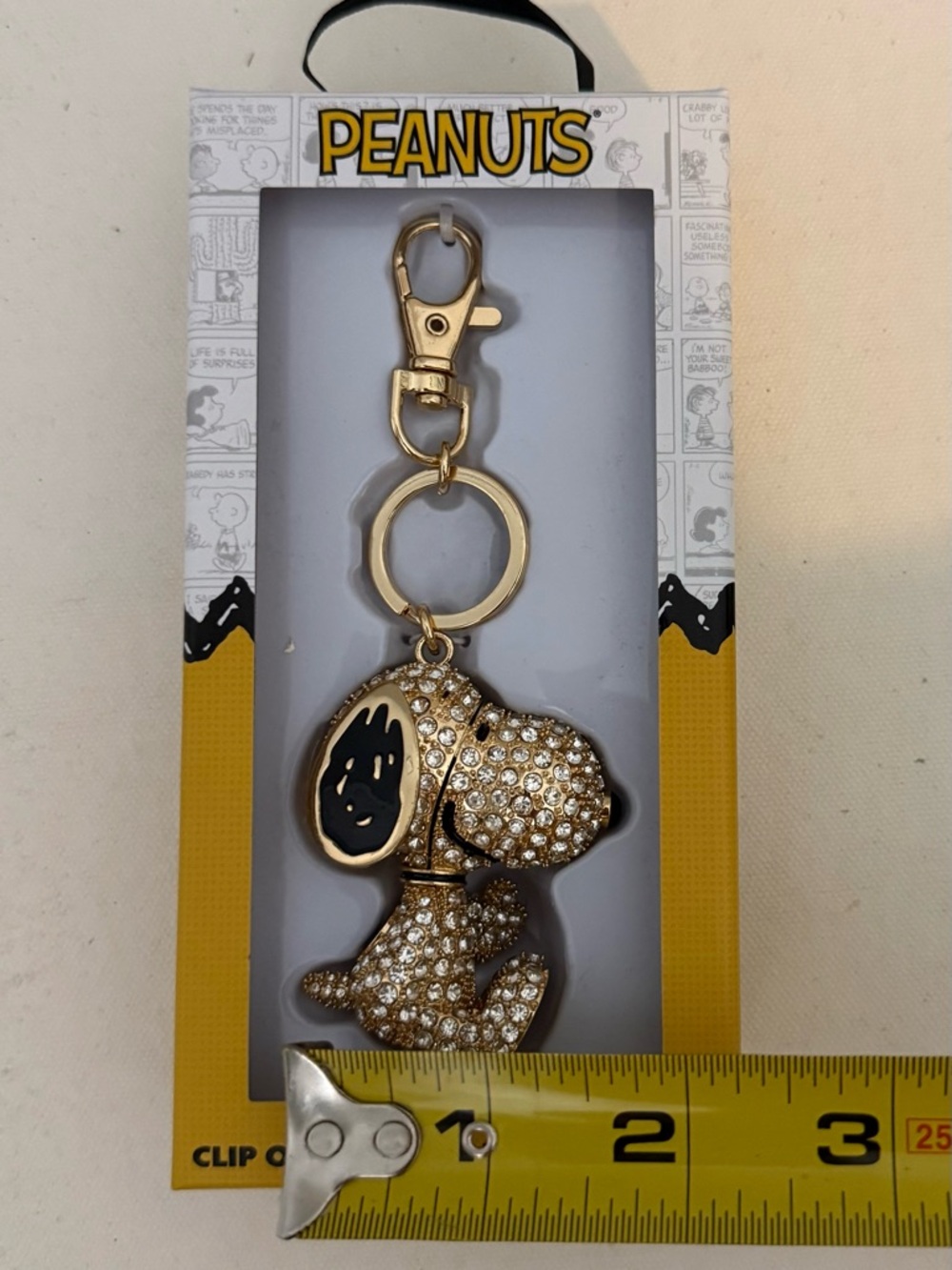 Peanuts Gold Tone and Black Snoopy 3D Crystal Clip-On Bag Charm Keychain - Picture 12 of 13